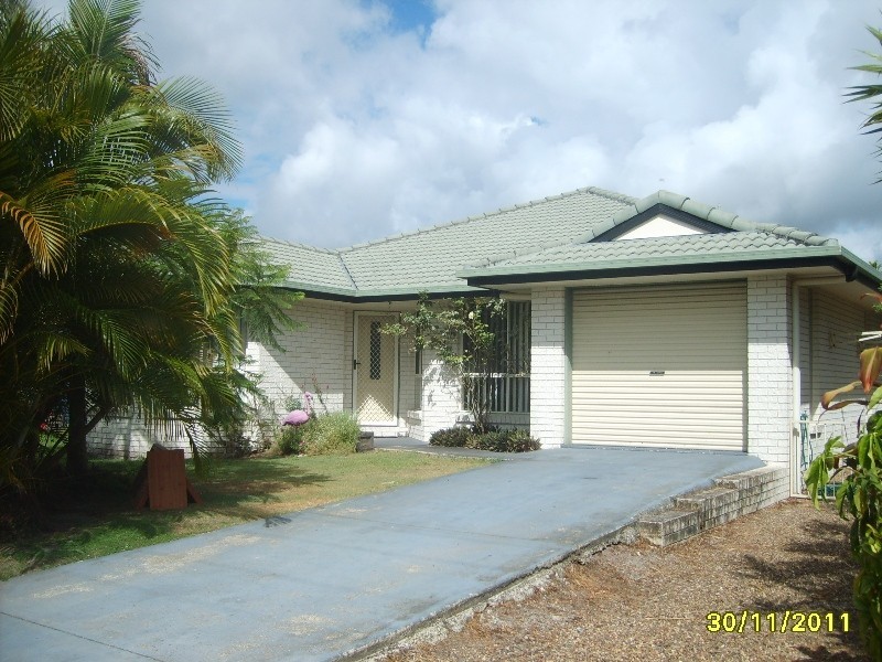 14 Parrot Street, Tin Can Bay QLD 4580
