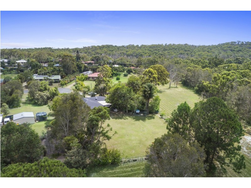 8 AURORA COURT, Cooloola Cove QLD 4580