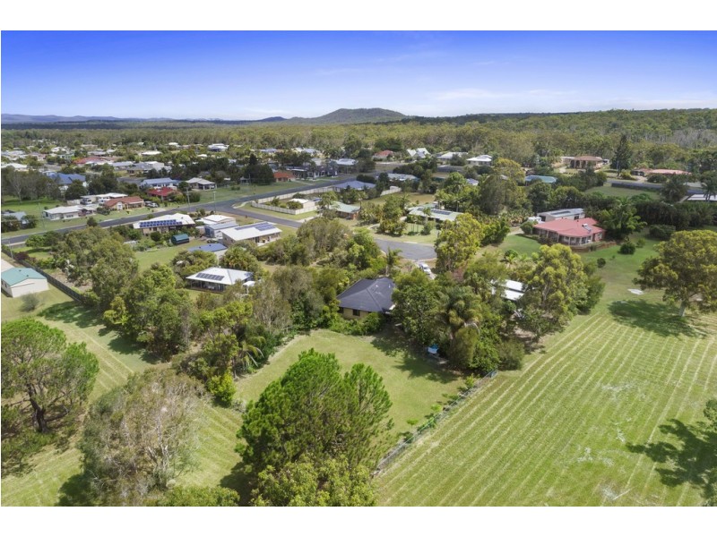 8 AURORA COURT, Cooloola Cove QLD 4580