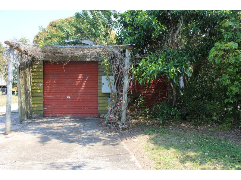 12 Buchanan St, Tin Can Bay QLD 4580