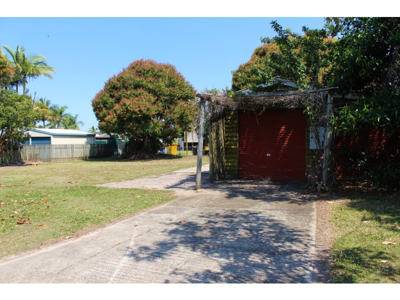 12 Buchanan St, Tin Can Bay QLD 4580