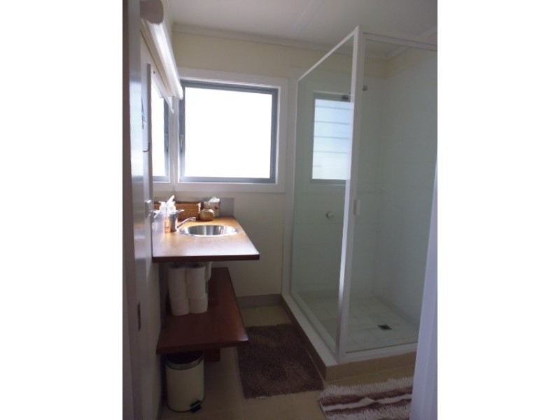 16 Mackeral Street, Tin Can Bay QLD 4580