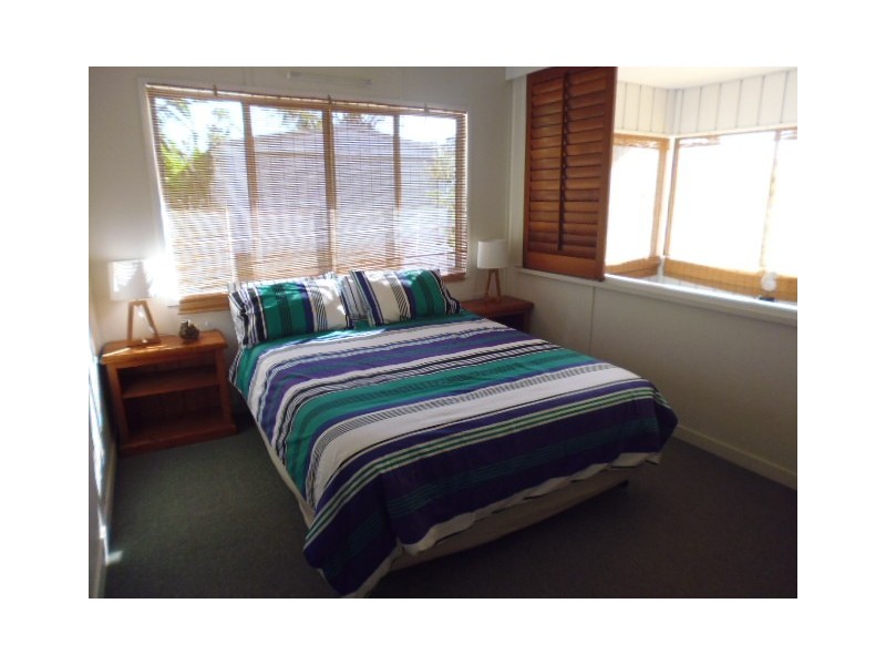 16 Mackeral Street, Tin Can Bay QLD 4580