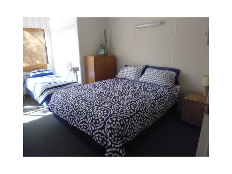 16 Mackeral Street, Tin Can Bay QLD 4580
