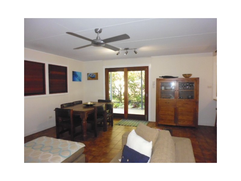 16 Mackeral Street, Tin Can Bay QLD 4580