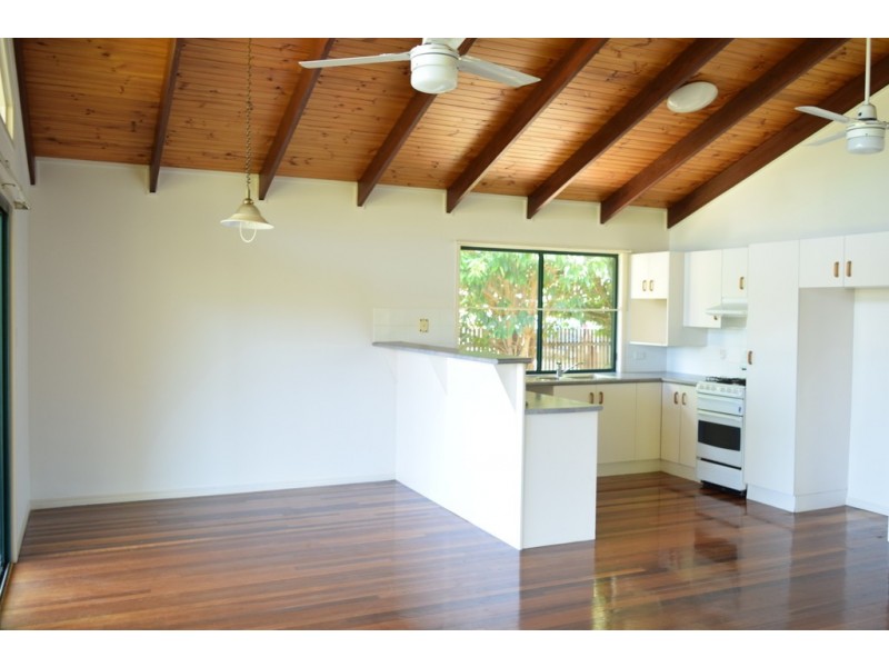 7 Challenger Court, Cooloola Cove QLD 4580