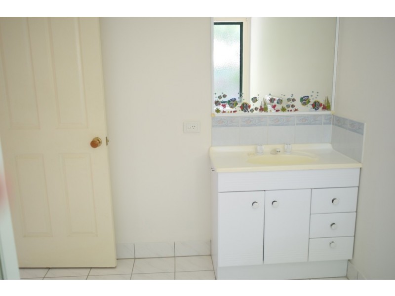 7 Challenger Court, Cooloola Cove QLD 4580