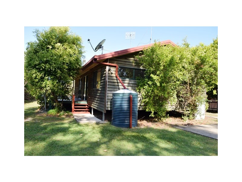 7 Challenger Court, Cooloola Cove QLD 4580