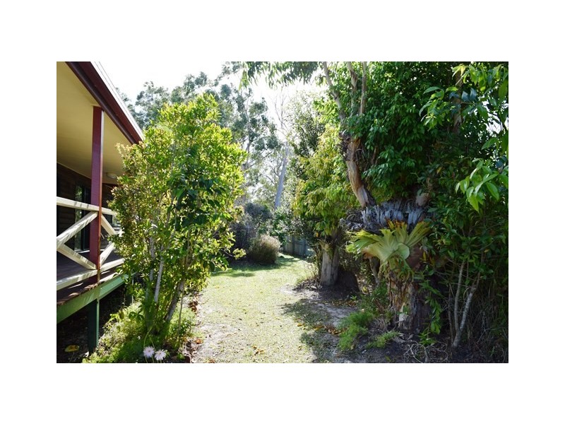 7 Challenger Court, Cooloola Cove QLD 4580