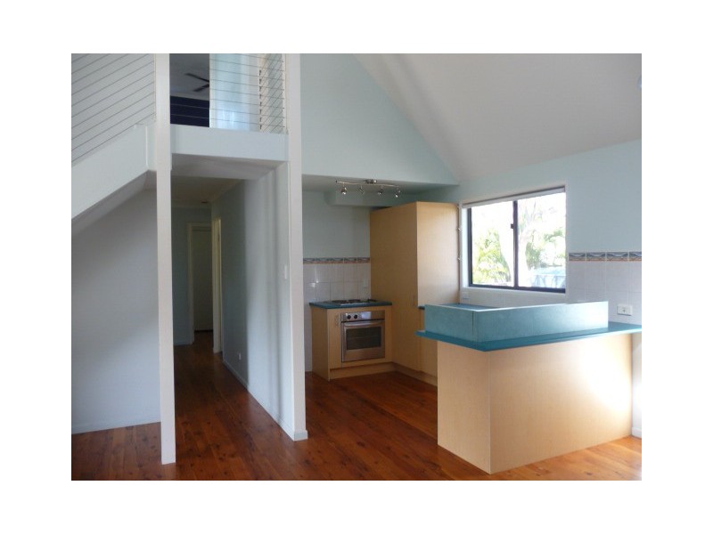 4 Ironside Court, Cooloola Cove QLD 4580