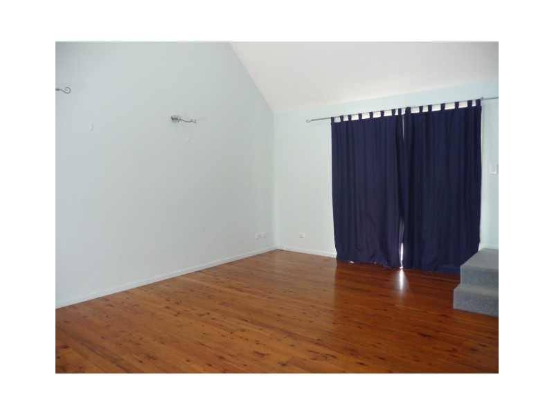 4 Ironside Court, Cooloola Cove QLD 4580