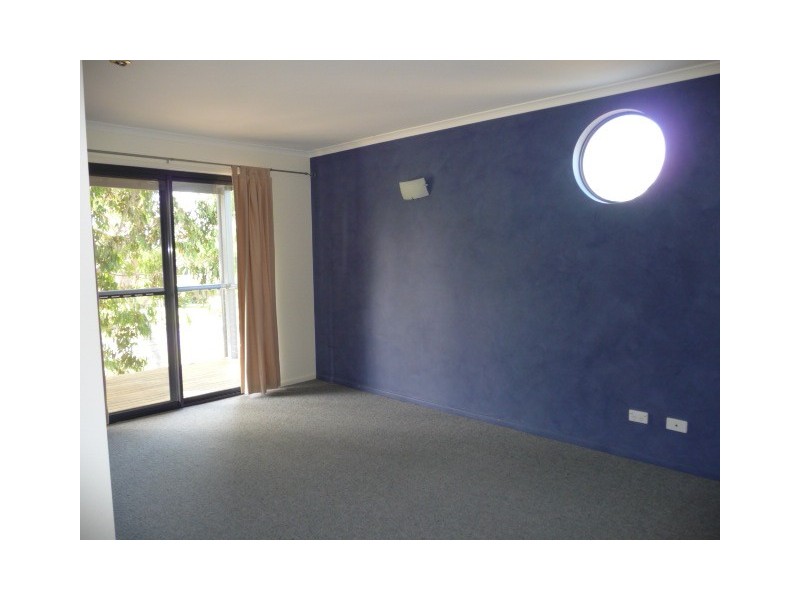4 Ironside Court, Cooloola Cove QLD 4580