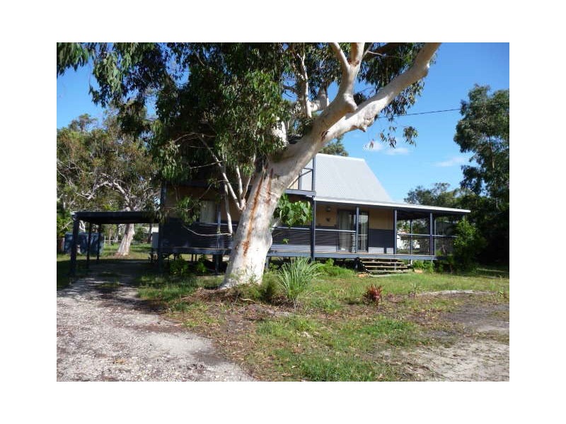 4 Ironside Court, Cooloola Cove QLD 4580