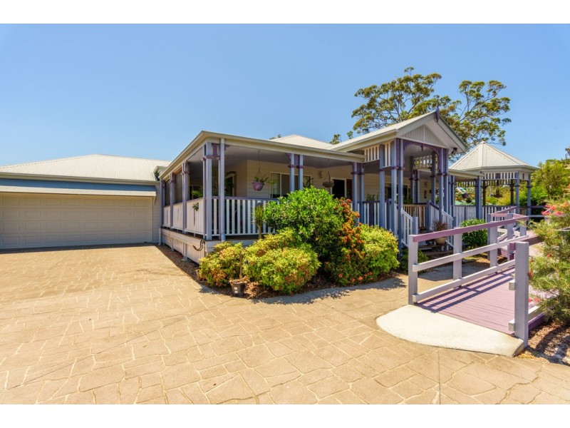6 BEATTIE COURT, Tin Can Bay QLD 4580