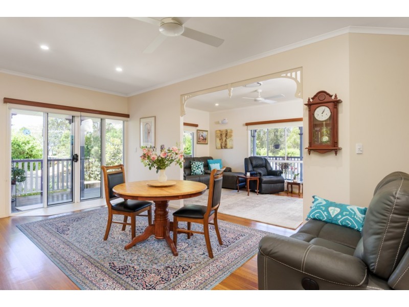 6 BEATTIE COURT, Tin Can Bay QLD 4580