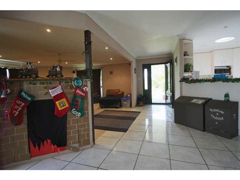 25 TARWHINE STREET, Tin Can Bay QLD 4580