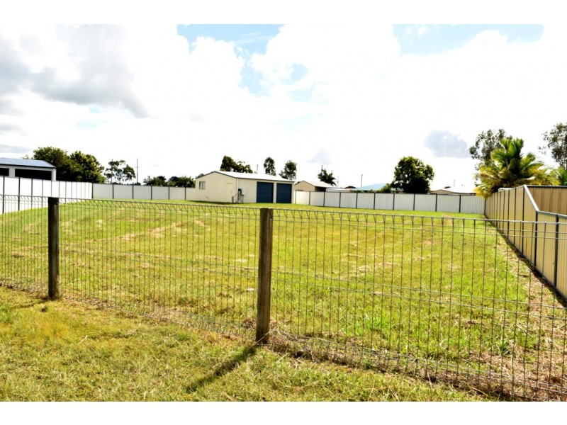 14 CAPSTAN COURT, Cooloola Cove QLD 4580