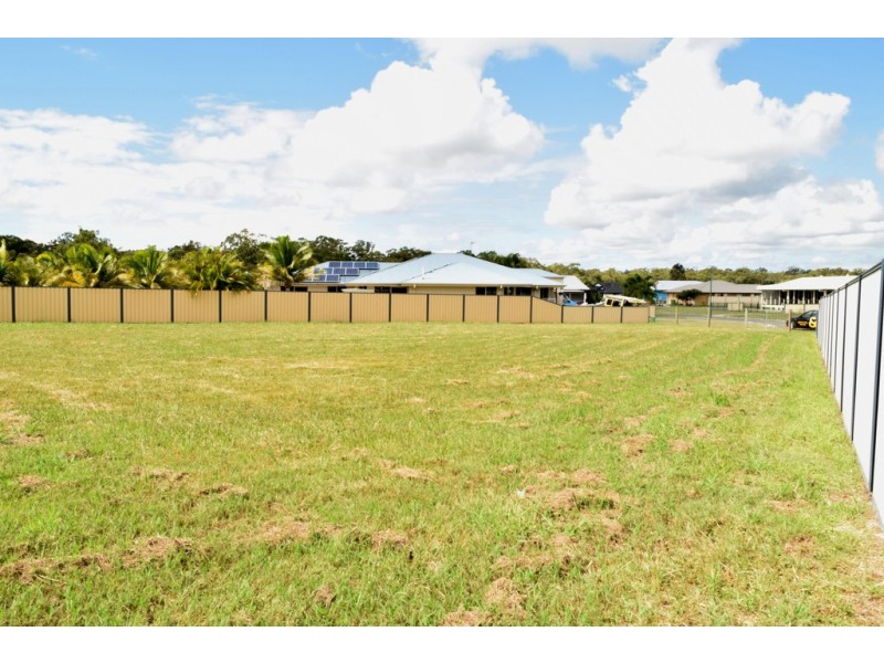 14 CAPSTAN COURT, Cooloola Cove QLD 4580