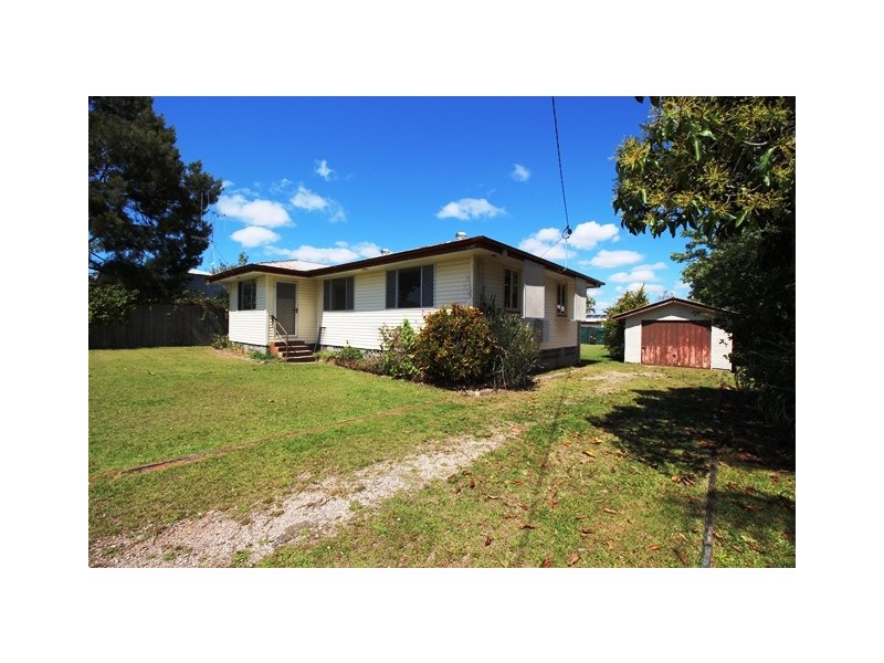 4 Bream Street, Tin Can Bay QLD 4580