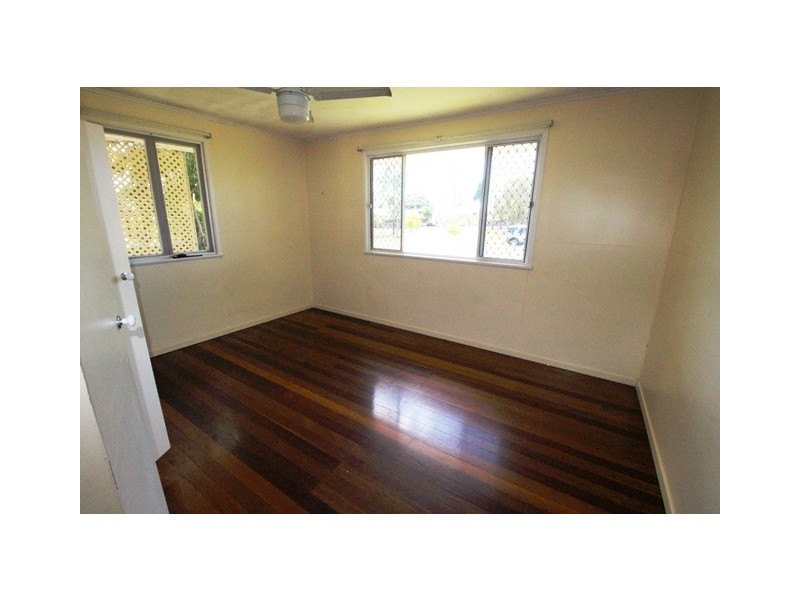 4 Bream Street, Tin Can Bay QLD 4580
