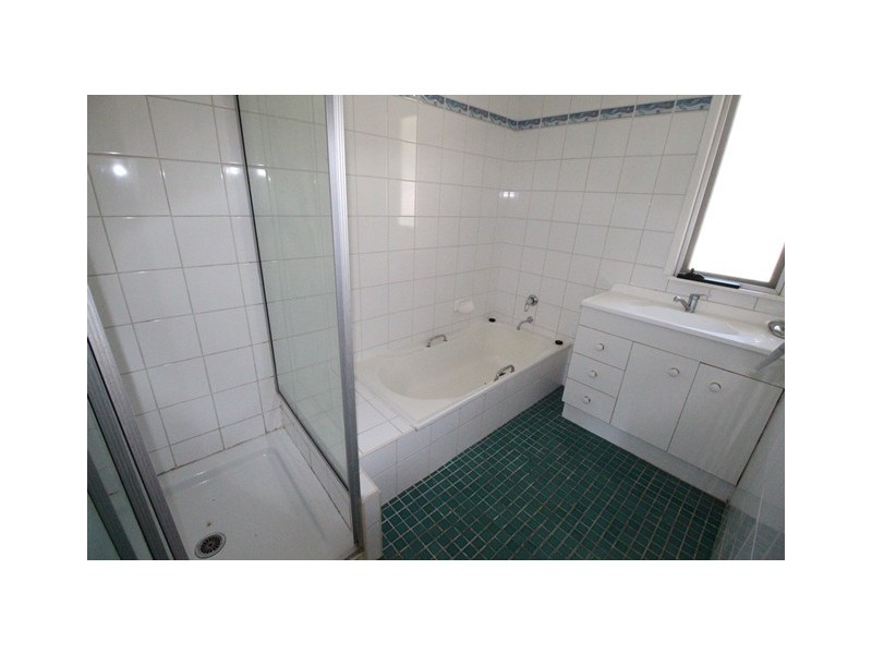 4 Bream Street, Tin Can Bay QLD 4580