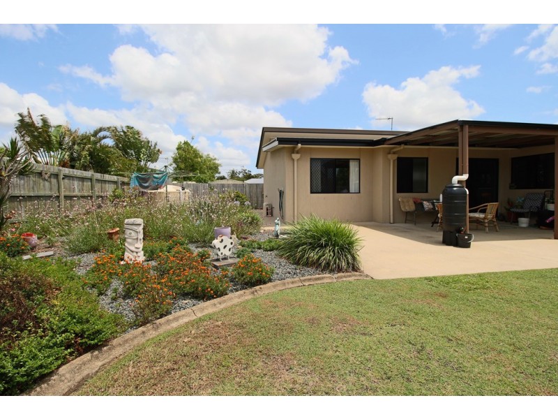 36 Creekside Esplanade, Cooloola Cove QLD 4580