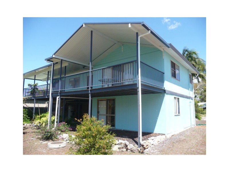 3 Sweetlip Cct, Tin Can Bay QLD 4580