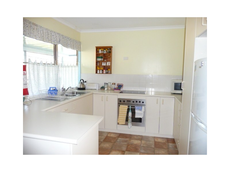 3 Sweetlip Cct, Tin Can Bay QLD 4580