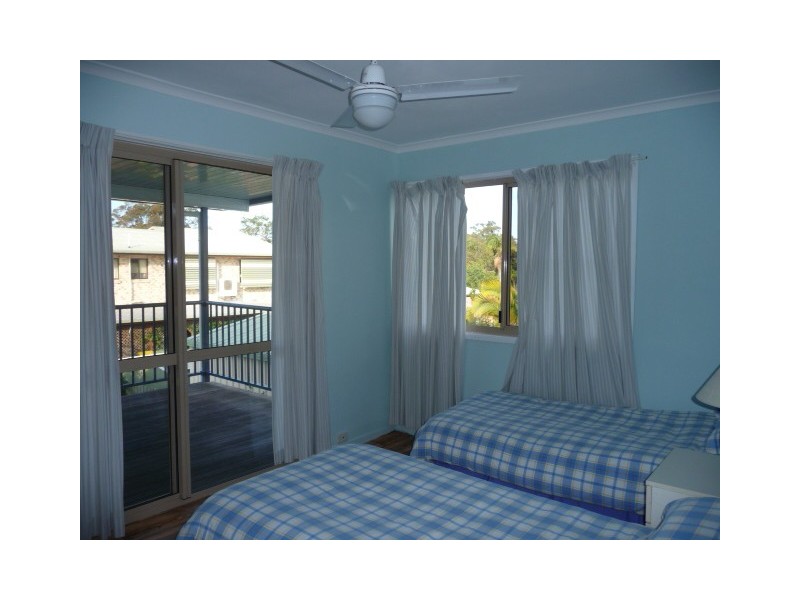 3 Sweetlip Cct, Tin Can Bay QLD 4580