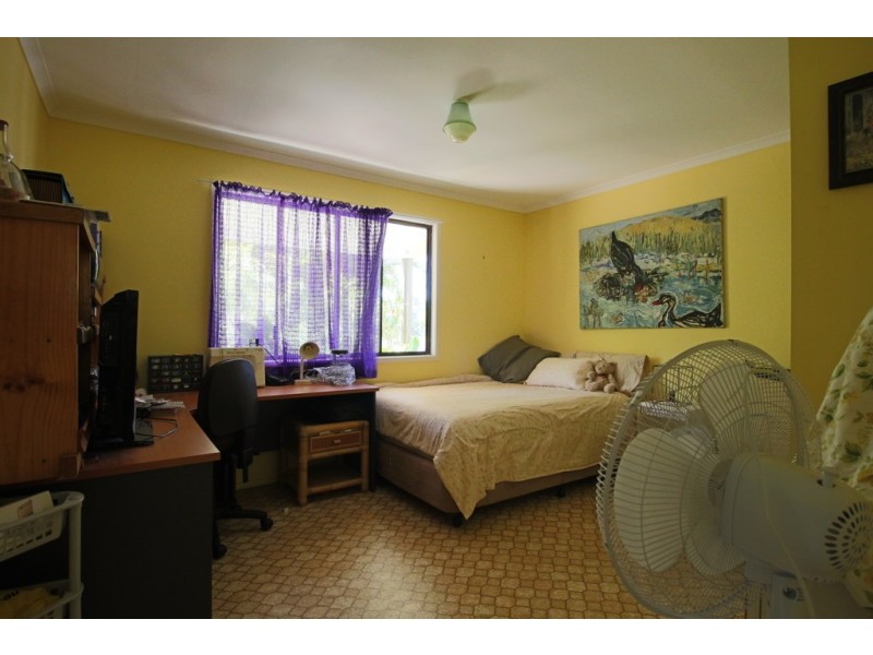 33 Sweetlip Circle, Tin Can Bay QLD 4580