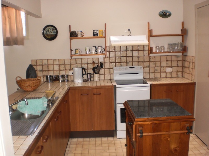 4 Tailor Street, Tin Can Bay QLD 4580