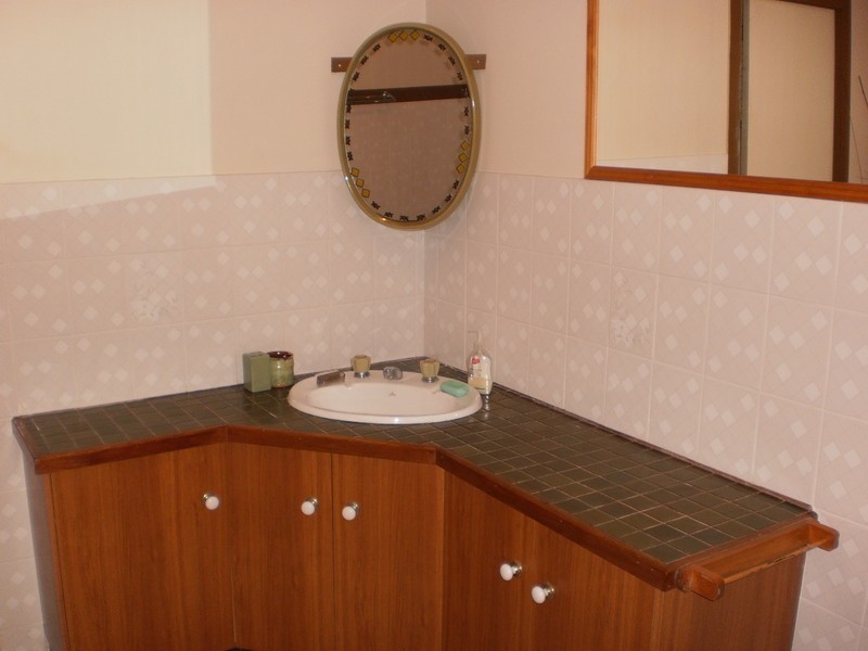 4 Tailor Street, Tin Can Bay QLD 4580