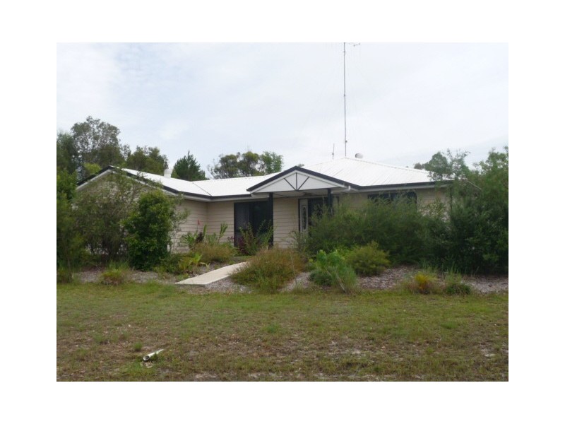 1 Cerebus Court, Cooloola Cove QLD 4580