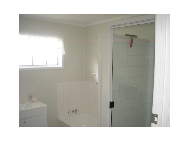 191 Gympie Road, Tin Can Bay QLD 4580