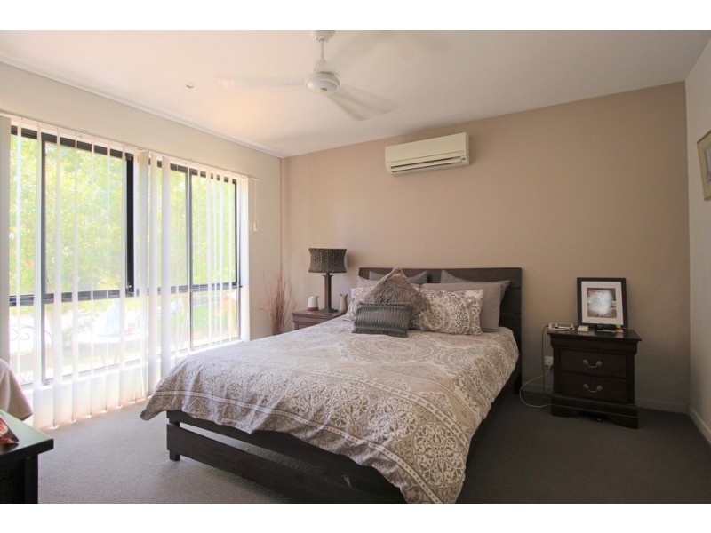 2 CREEKSIDE ESPLANADE, Cooloola Cove QLD 4580