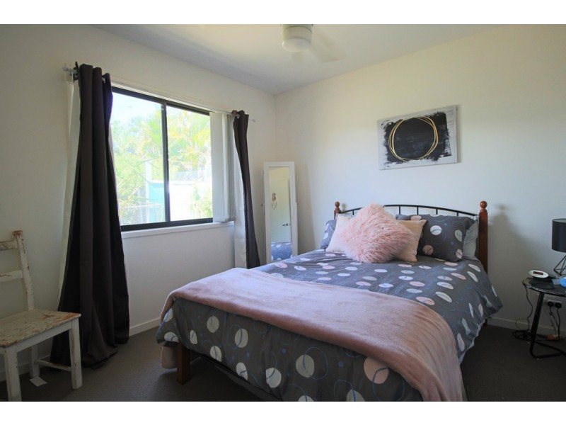 2 CREEKSIDE ESPLANADE, Cooloola Cove QLD 4580