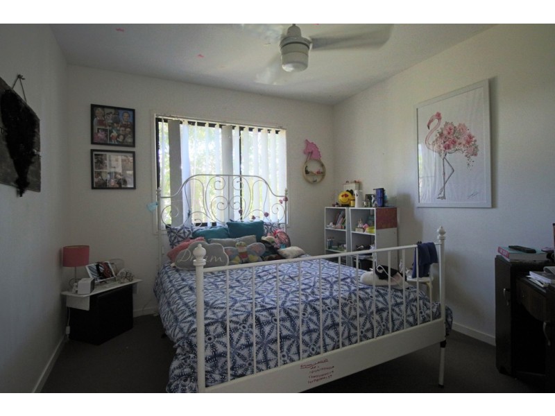 2 CREEKSIDE ESPLANADE, Cooloola Cove QLD 4580