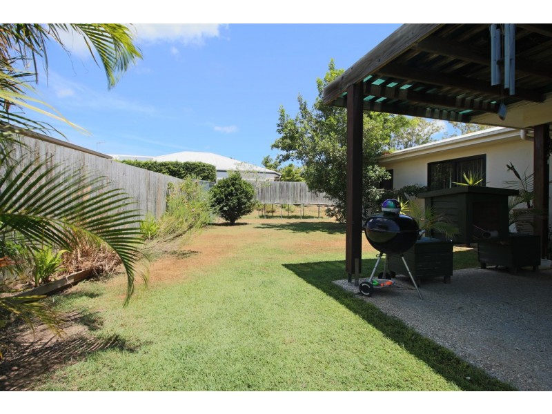 2 CREEKSIDE ESPLANADE, Cooloola Cove QLD 4580