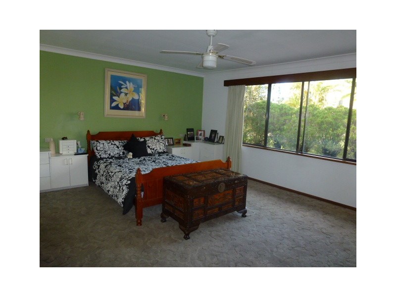 6 Ironside Court, Cooloola Cove QLD 4580