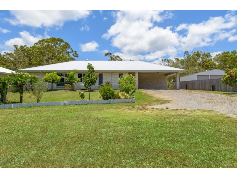 94 Endeavour Dr, Cooloola Cove QLD 4580