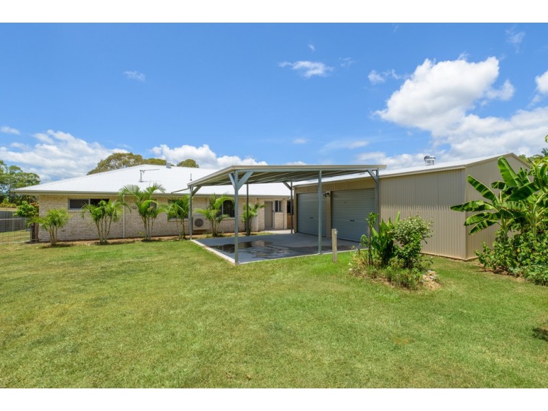 94 Endeavour Dr, Cooloola Cove QLD 4580
