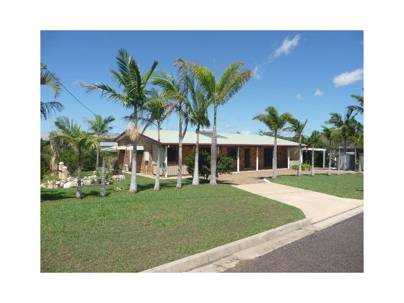 1 Edina Court, Cooloola Cove QLD 4580