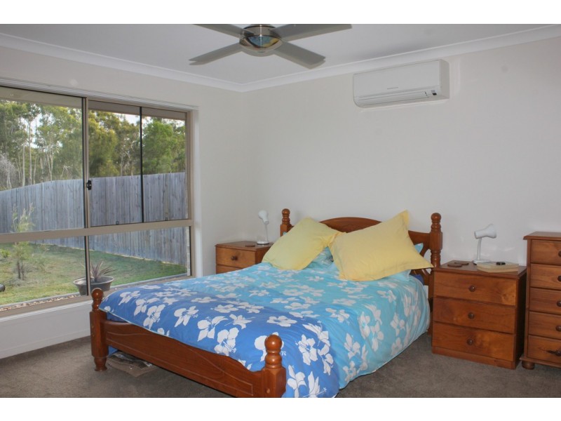 34 Tuna Way, Tin Can Bay QLD 4580