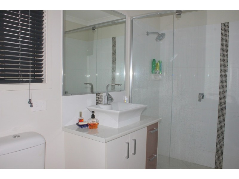 34 Tuna Way, Tin Can Bay QLD 4580