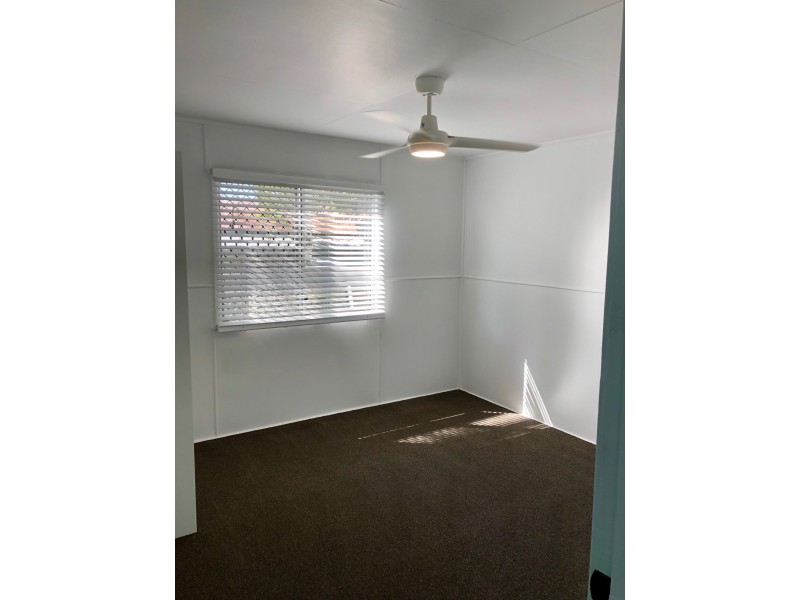 7 King Street, Tin Can Bay QLD 4580