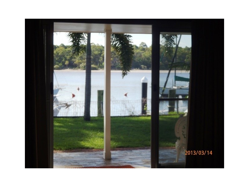 16 Esplanade, Tin Can Bay QLD 4580