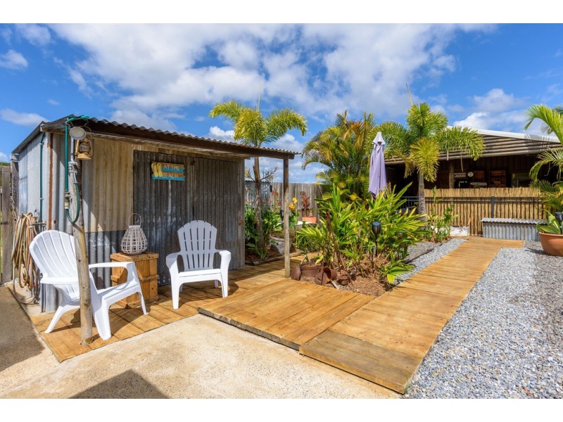 10 CAPSTAN COURT, Cooloola Cove QLD 4580