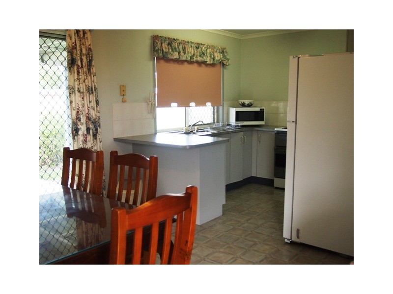 7 MARLIN WAY, Tin Can Bay QLD 4580