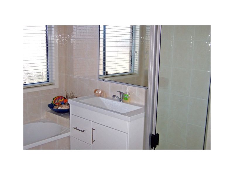 25 Elanda Court, Tin Can Bay QLD 4580