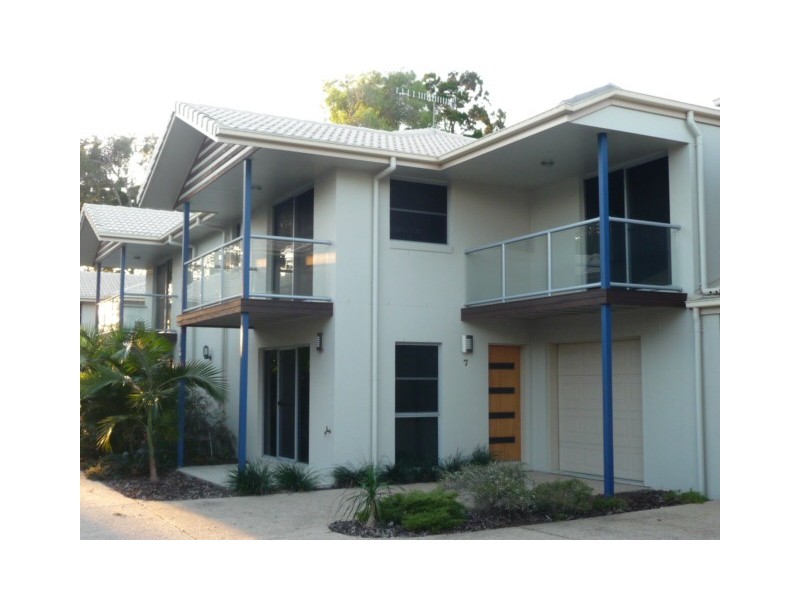 Unit 6, 26 The Esplanade, Tin Can Bay QLD 4580